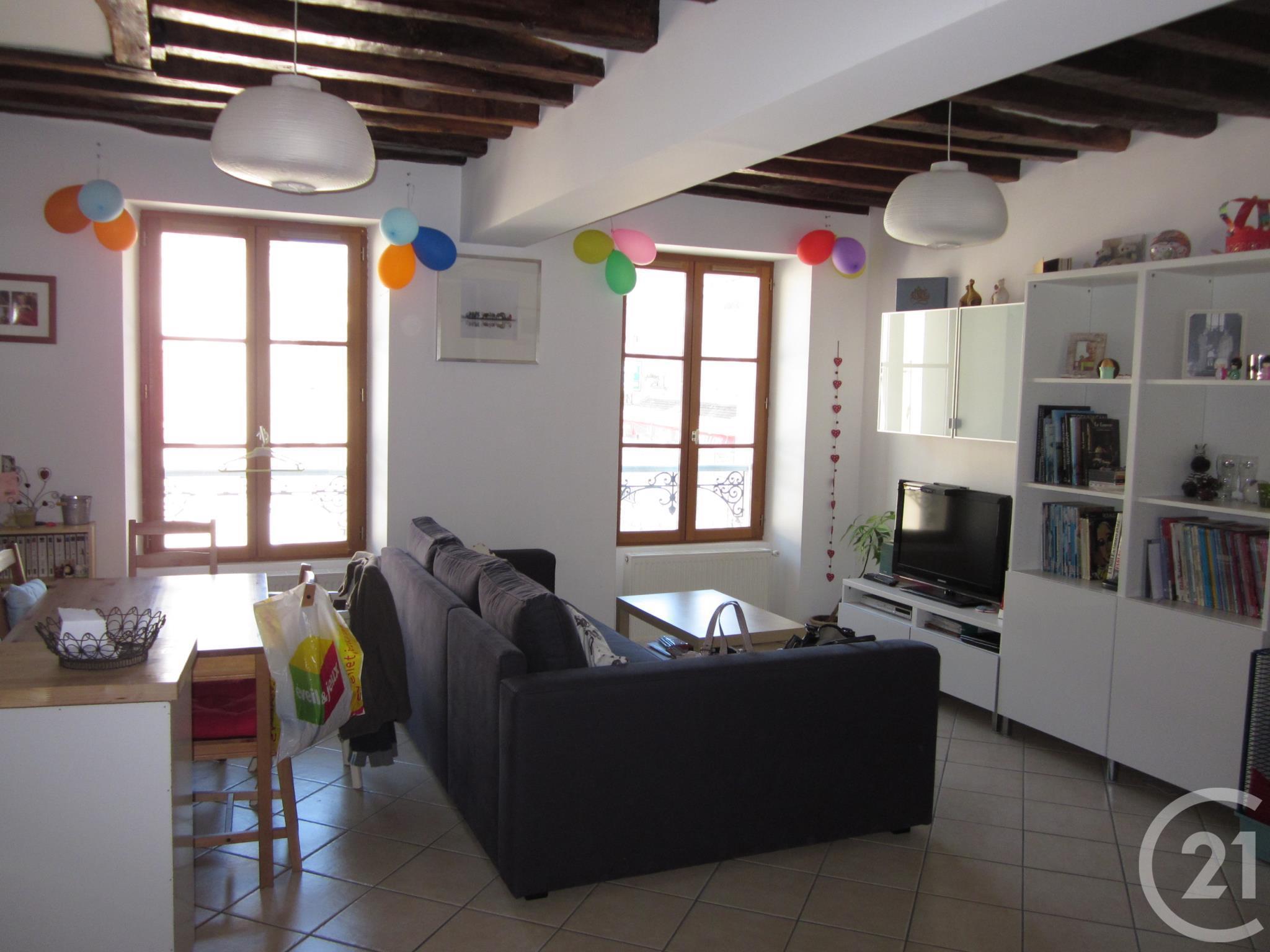 Appartement F2 à louer - 2 pièces - 50,0 m2 - BONNELLES - 78 - ILE-DE-FRANCE