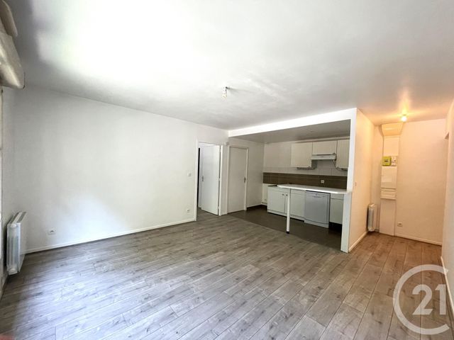 Appartement F2 à louer - 2 pièces - 45.92 m2 - ST ARNOULT EN YVELINES - 78 - ILE-DE-FRANCE - Century 21 Ld Immobilier