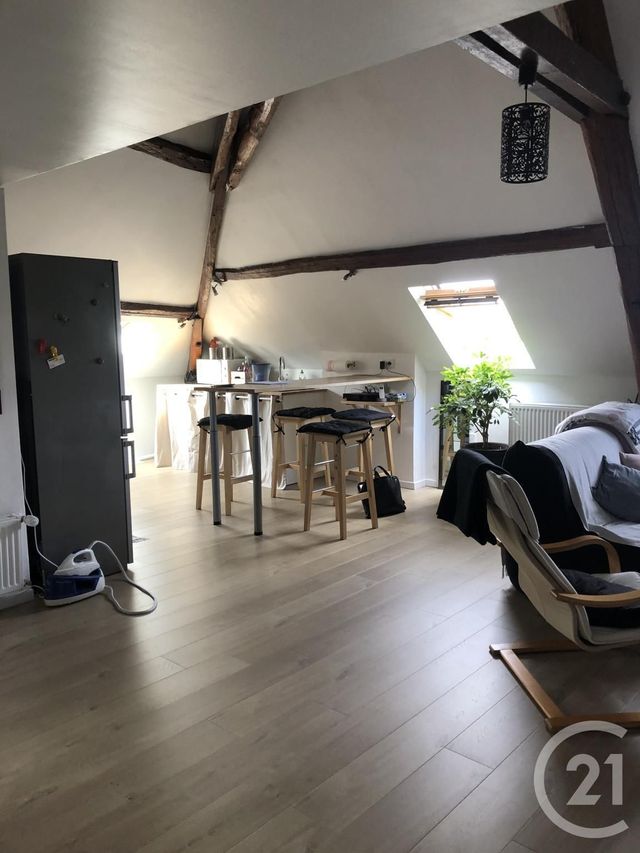 Appartement Triplex à louer - 4 pièces - 69.99 m2 - ST ARNOULT EN YVELINES - 78 - ILE-DE-FRANCE - Century 21 Ld Immobilier