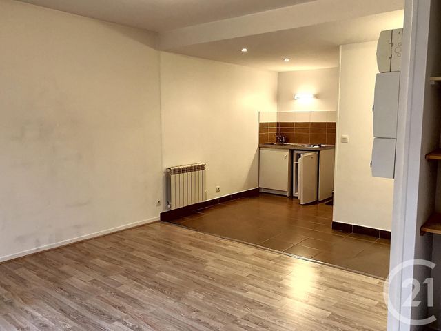 Appartement F1 à louer - 1 pièce - 29.57 m2 - ST ARNOULT EN YVELINES - 78 - ILE-DE-FRANCE - Century 21 Ld Immobilier