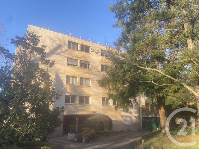 Appartement F1 à louer - 1 pièce - 26.14 m2 - ORSAY - 91 - ILE-DE-FRANCE - Century 21 Ld Immobilier
