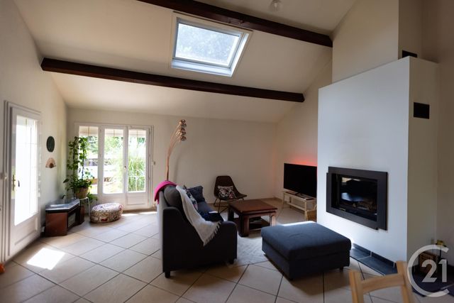 Afficher la photo en grand Appartement à louer - 6 pièces - 115.0 m2 - BONNELLES - 78 - ILE-DE-FRANCE - Century 21 Ld Immobilier