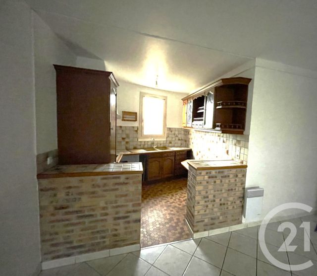 Appartement à louer - 2 pièces - 34.25 m2 - ST ARNOULT EN YVELINES - 78 - ILE-DE-FRANCE - Century 21 Ld Immobilier
