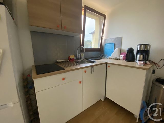 Appartement F1 à louer - 1 pièce - 31.63 m2 - BREUILLET - 91 - ILE-DE-FRANCE - Century 21 Ld Immobilier