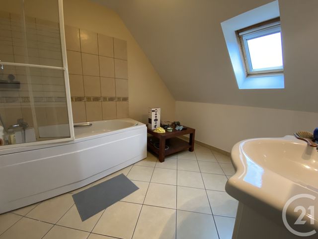 Afficher la photo en grand maison à louer - 7 pièces - 118.38 m2 - ST ARNOULT EN YVELINES - 78 - ILE-DE-FRANCE - Century 21 Ld Immobilier