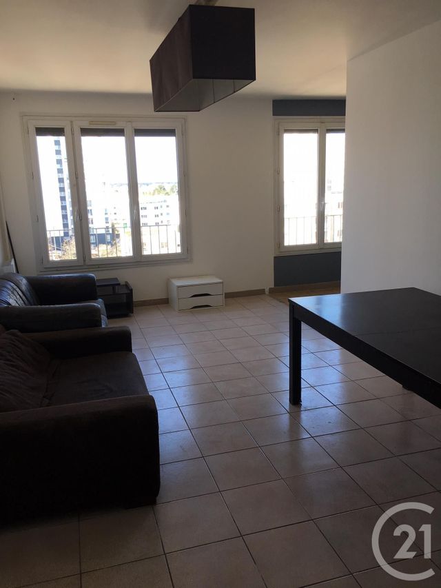 Afficher la photo en grand Appartement F3 à vendre - 4 pièces - 77.17 m2 - LES ULIS - 91 - ILE-DE-FRANCE - Century 21 Ld Immobilier