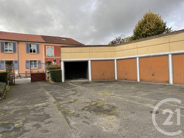 parking - LIMOURS - 91