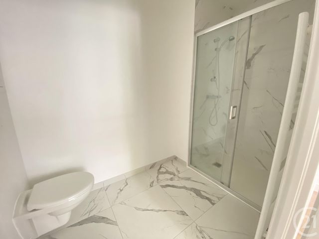 Appartement F2 à louer - 2 pièces - 39.5 m2 - RAMBOUILLET - 78 - ILE-DE-FRANCE - Century 21 Ld Immobilier