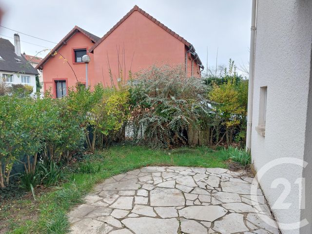 Appartement F1 à louer - 1 pièce - 27.32 m2 - PALAISEAU - 91 - ILE-DE-FRANCE - Century 21 Ld Immobilier