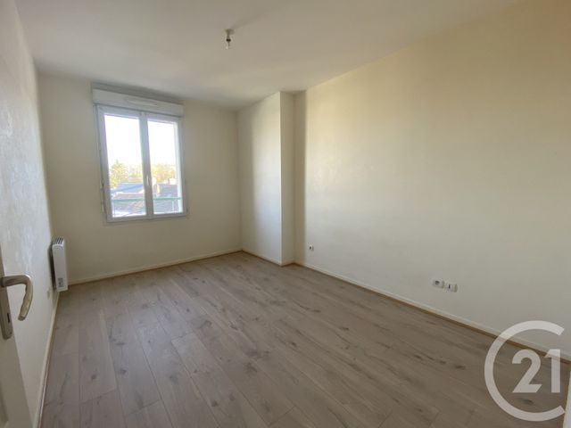 Appartement à louer - 3 pièces - 64.2 m2 - AUNEAU BLEURY ST SYMPHORIEN - 28 - CENTRE - Century 21 Ld Immobilier