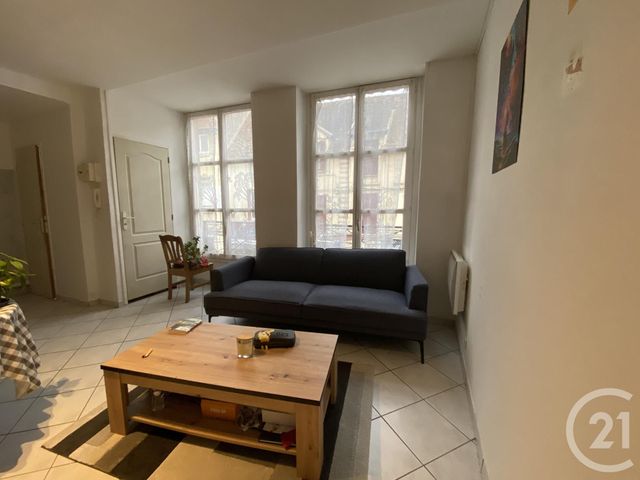 Appartement F2 à louer ARPAJON
