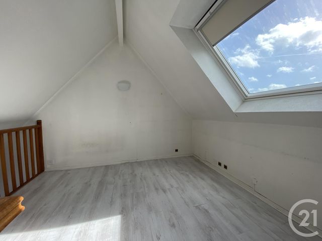 Appartement F1 à louer - 1 pièce - 27.73 m2 - ORSAY - 91 - ILE-DE-FRANCE - Century 21 Ld Immobilier