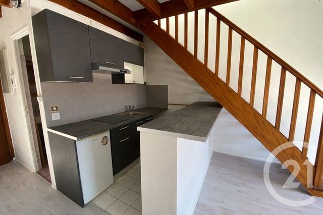 Appartement F1 à louer - 1 pièce - 27.73 m2 - ORSAY - 91 - ILE-DE-FRANCE - Century 21 Ld Immobilier