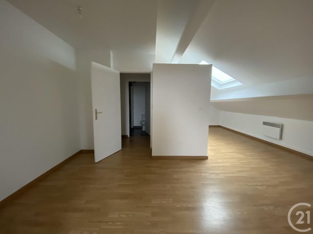 Appartement à louer - 2 pièces - 37.67 m2 - BREUILLET - 91 - ILE-DE-FRANCE - Century 21 Ld Immobilier