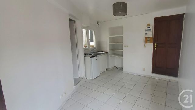Appartement Studio à louer - 1 pièce - 21.0 m2 - LIMOURS - 91 - ILE-DE-FRANCE - Century 21 Ld Immobilier