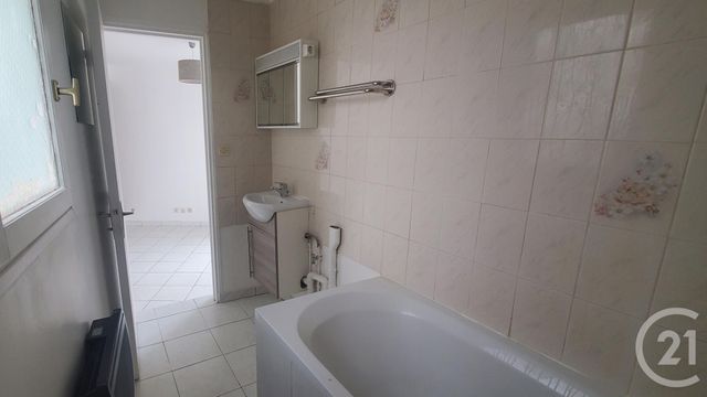 Appartement Studio à louer - 1 pièce - 21.0 m2 - LIMOURS - 91 - ILE-DE-FRANCE - Century 21 Ld Immobilier