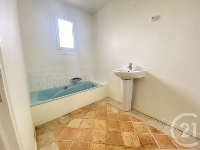 maison à louer - 6 pièces - 114.62 m2 - ST ARNOULT EN YVELINES - 78 - ILE-DE-FRANCE - Century 21 Ld Immobilier