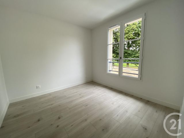 Appartement F2 à louer - 2 pièces - 39.5 m2 - RAMBOUILLET - 78 - ILE-DE-FRANCE - Century 21 Ld Immobilier