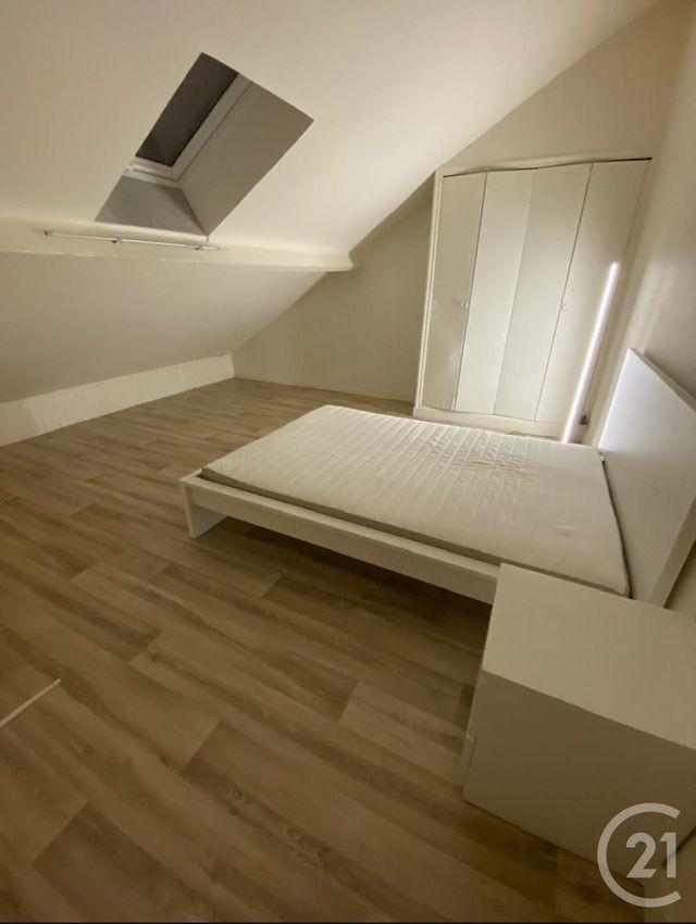 Appartement Duplex à louer - 2 pièces - 31.22 m2 - ETRECHY - 91 - ILE-DE-FRANCE - Century 21 Ld Immobilier
