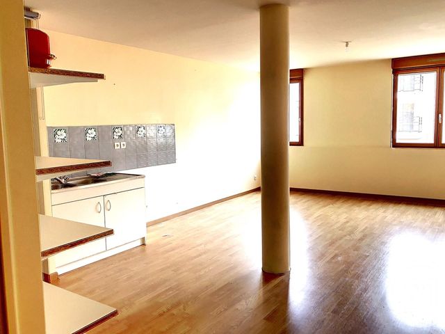Appartement F1 à louer - 1 pièce - 42.62 m2 - BREUILLET - 91 - ILE-DE-FRANCE - Century 21 Ld Immobilier