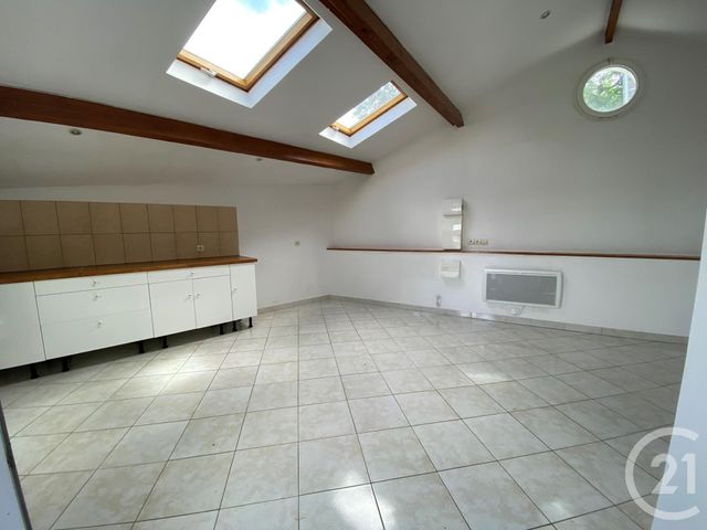 Appartement F2 à louer - 2 pièces - 44.5 m2 - MARCOUSSIS - 91 - ILE-DE-FRANCE - Century 21 Ld Immobilier