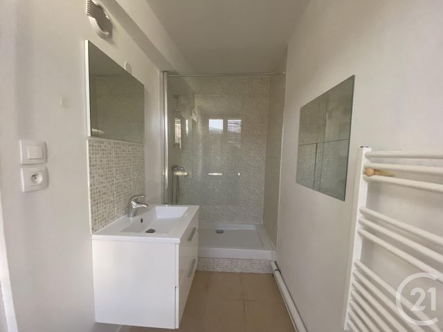 Appartement F2 à louer - 2 pièces - 54.05 m2 - LIMOURS - 91 - ILE-DE-FRANCE - Century 21 Ld Immobilier