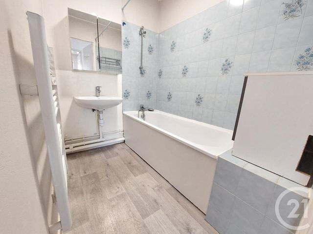 Appartement F2 à louer - 2 pièces - 48.47 m2 - LONGJUMEAU - 91 - ILE-DE-FRANCE - Century 21 Ld Immobilier