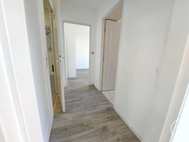 Appartement F2 à louer - 2 pièces - 48.47 m2 - LONGJUMEAU - 91 - ILE-DE-FRANCE - Century 21 Ld Immobilier
