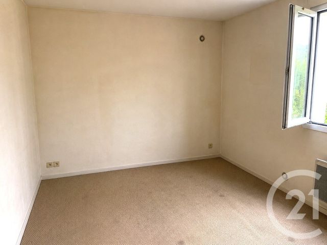 Appartement F2 à vendre - 2 pièces - 46.41 m2 - ST CHERON - 91 - ILE-DE-FRANCE - Century 21 Ld Immobilier