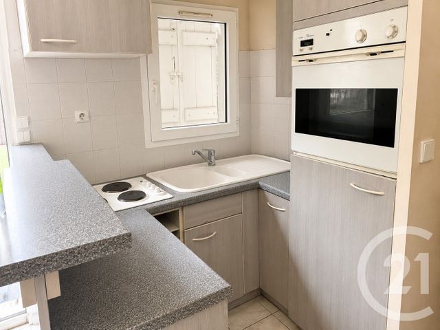 Appartement F2 à vendre - 2 pièces - 46.41 m2 - ST CHERON - 91 - ILE-DE-FRANCE - Century 21 Ld Immobilier