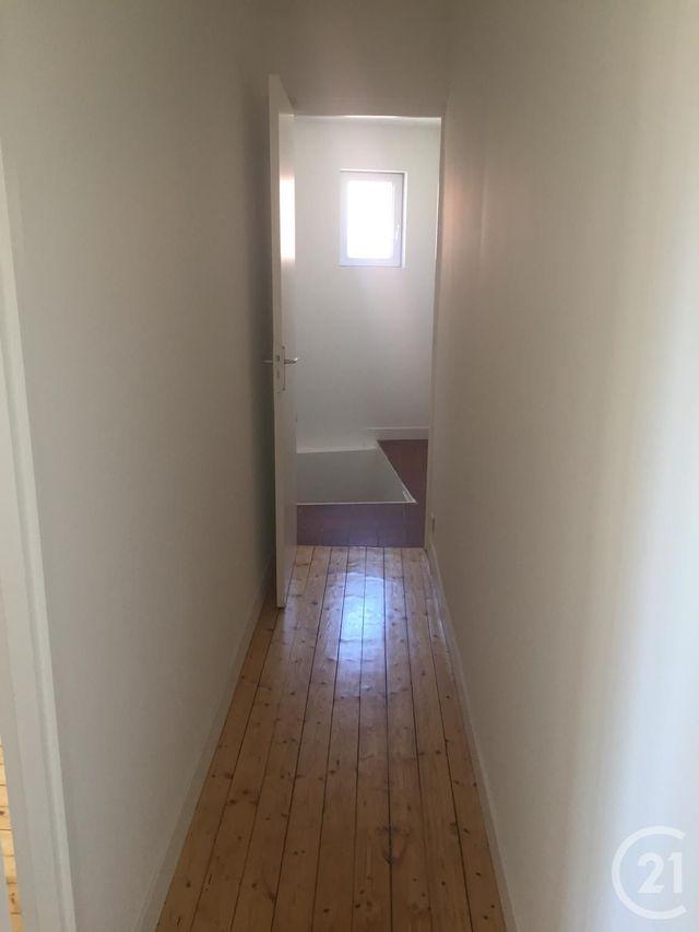 Appartement F3 à louer - 3 pièces - 70.94 m2 - LES MOLIERES - 91 - ILE-DE-FRANCE - Century 21 Ld Immobilier
