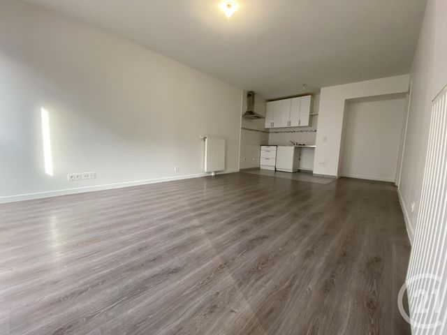 Appartement F2 à louer - 2 pièces - 50.7 m2 - PALAISEAU - 91 - ILE-DE-FRANCE - Century 21 Ld Immobilier