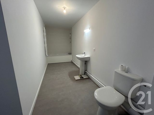 Appartement F2 à louer - 2 pièces - 40.23 m2 - DOURDAN - 91 - ILE-DE-FRANCE - Century 21 Ld Immobilier