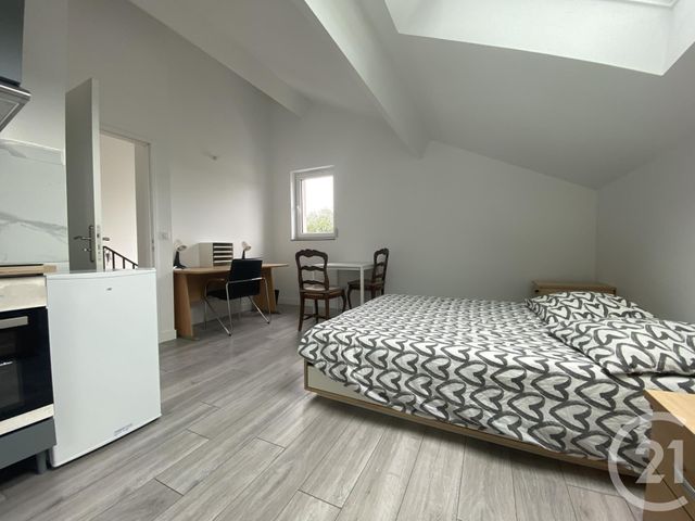 Appartement F1 à louer - 1 pièce - 25.3 m2 - PALAISEAU - 91 - ILE-DE-FRANCE - Century 21 Ld Immobilier
