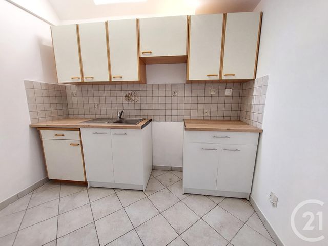 Appartement à louer - 2 pièces - 43.8 m2 - BONNELLES - 78 - ILE-DE-FRANCE - Century 21 Ld Immobilier