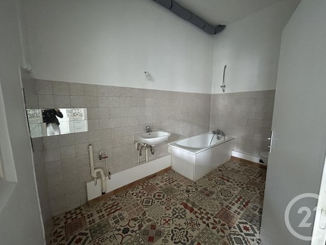 Appartement à louer - 4 pièces - 102.0 m2 - ST ARNOULT EN YVELINES - 78 - ILE-DE-FRANCE - Century 21 Ld Immobilier