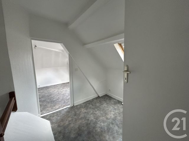 Appartement à louer - 4 pièces - 102.0 m2 - ST ARNOULT EN YVELINES - 78 - ILE-DE-FRANCE - Century 21 Ld Immobilier