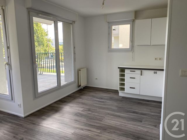 Appartement F1 à louer - 1 pièce - 26.4 m2 - LES ULIS - 91 - ILE-DE-FRANCE - Century 21 Ld Immobilier