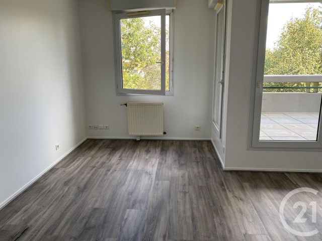 Appartement F1 à louer - 1 pièce - 26.4 m2 - LES ULIS - 91 - ILE-DE-FRANCE - Century 21 Ld Immobilier