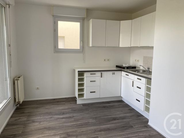 Appartement F1 à louer - 1 pièce - 26.4 m2 - LES ULIS - 91 - ILE-DE-FRANCE - Century 21 Ld Immobilier